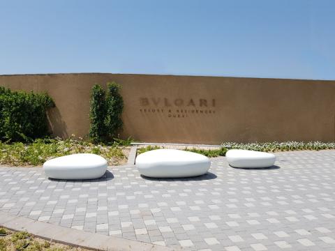 Jumeirah Bay, Bvlgari hotel, white concrete