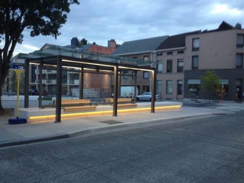 Bus stop, VilvoBus stop, bench, LED, Vilvoorde, Lange Molenstraatorde, Lange Molenstraat