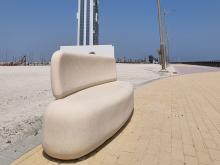 organic shaped bench at Dubai, rounded bench