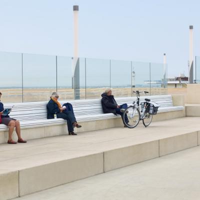 Ostend Zeeheldenplein benches